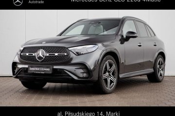 220d 4Matic / Bogate Wyposażenie / Mercedes-Benz Autotrade